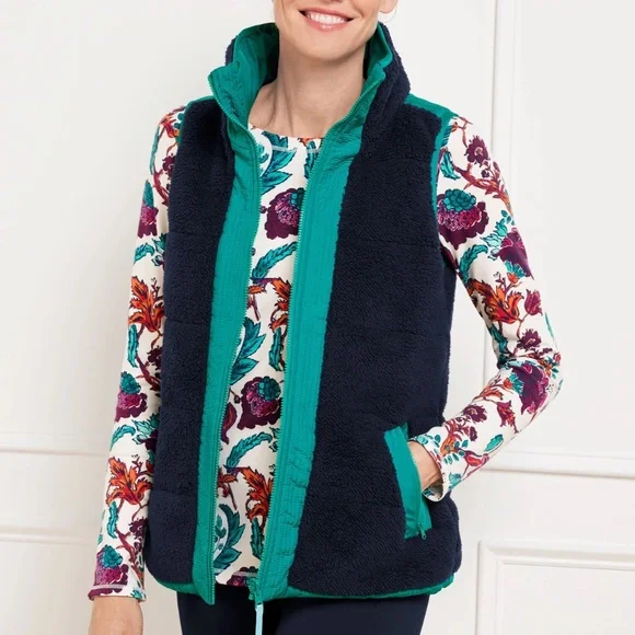 T By Talbots Teal and Navy Blue Reversible Sherpa Puffer Vest Size XL - Picture 3 of 12